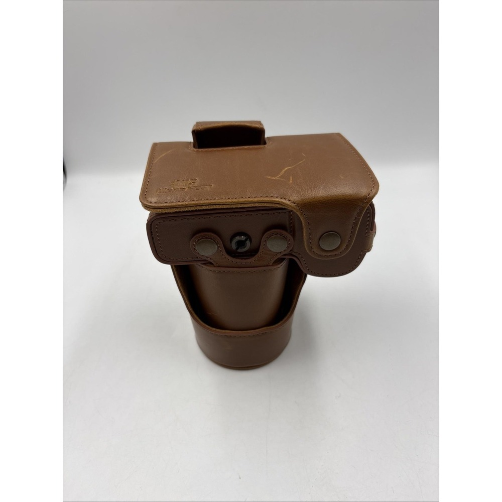 MegaGear Brown Synthetic Leather Camera‎ Soft Case Padded Belt Loop Cover